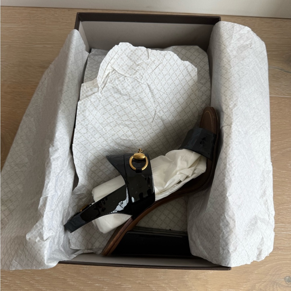 Gucci Black Patent Leather Slingback Block Heel Sandals - 4-5/8" Heel (Approx) - Picture 5 of 6